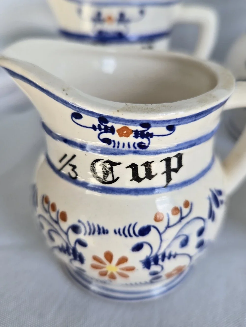 Vintage Blue Onion Nesting Measuring Cup Pitchers Set of 4 Royal Sealy Japan